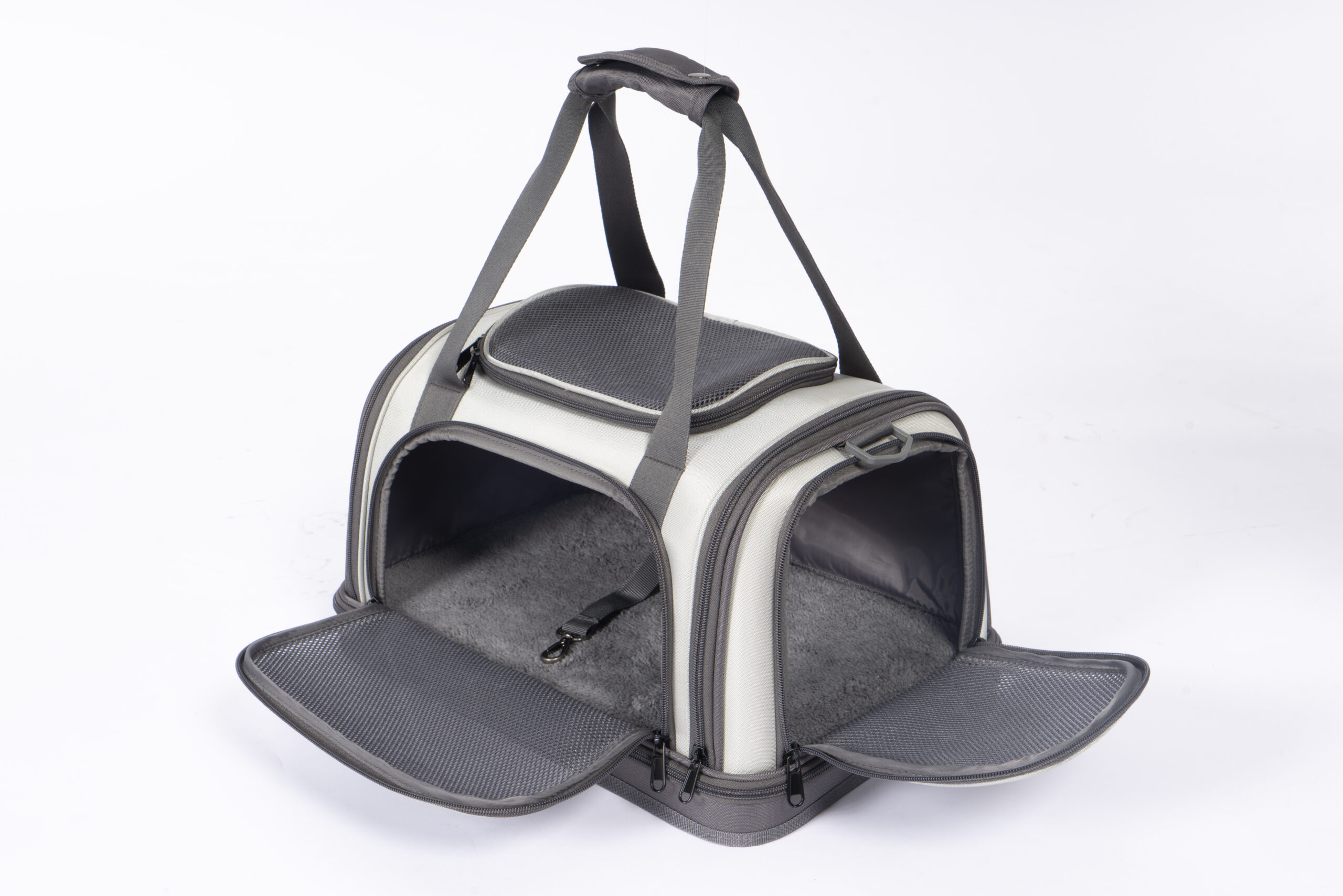 Kenzo Classic Duffel Cat Carrier - Image 12