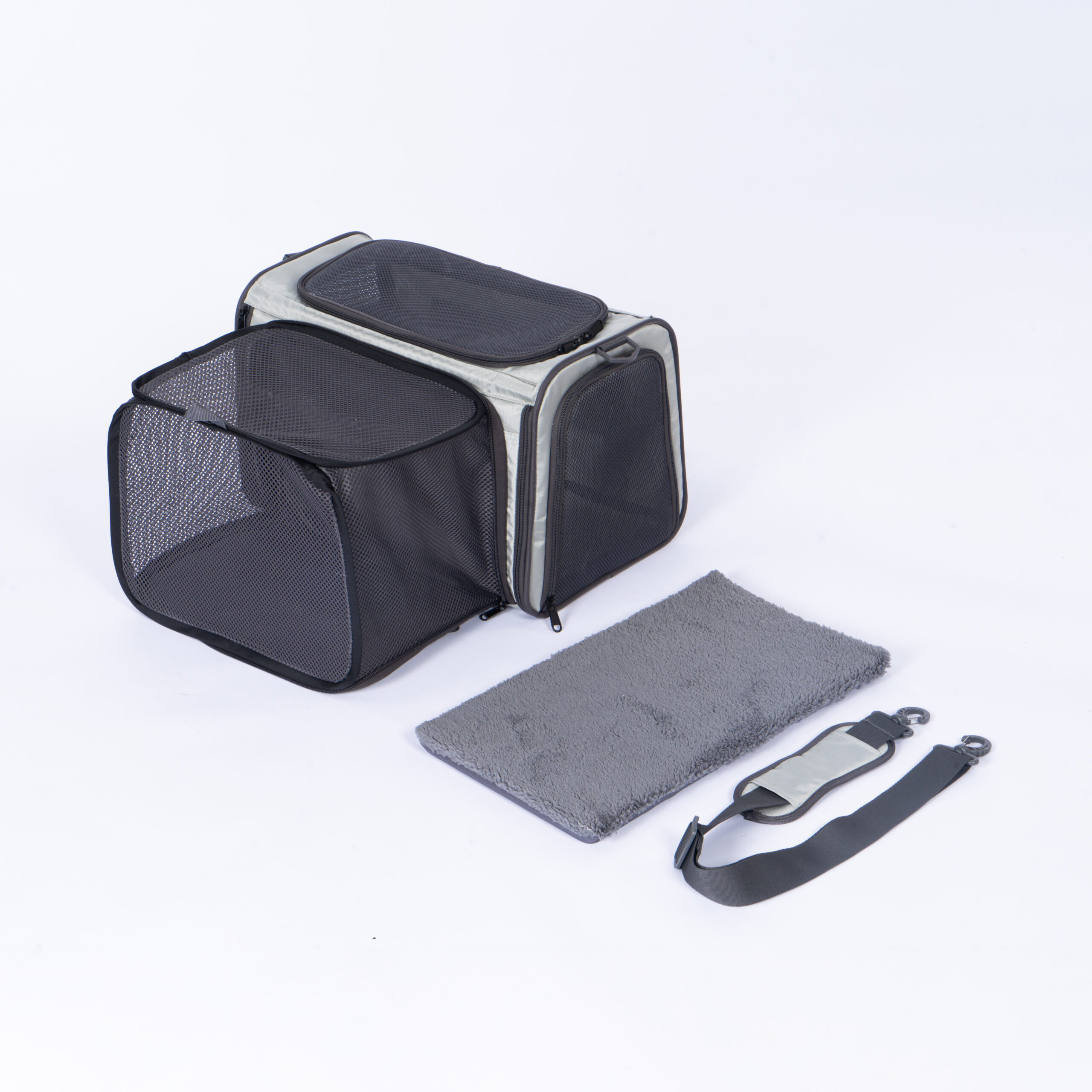 Kenzo Voyager Plus Cat Carrier - Image 12