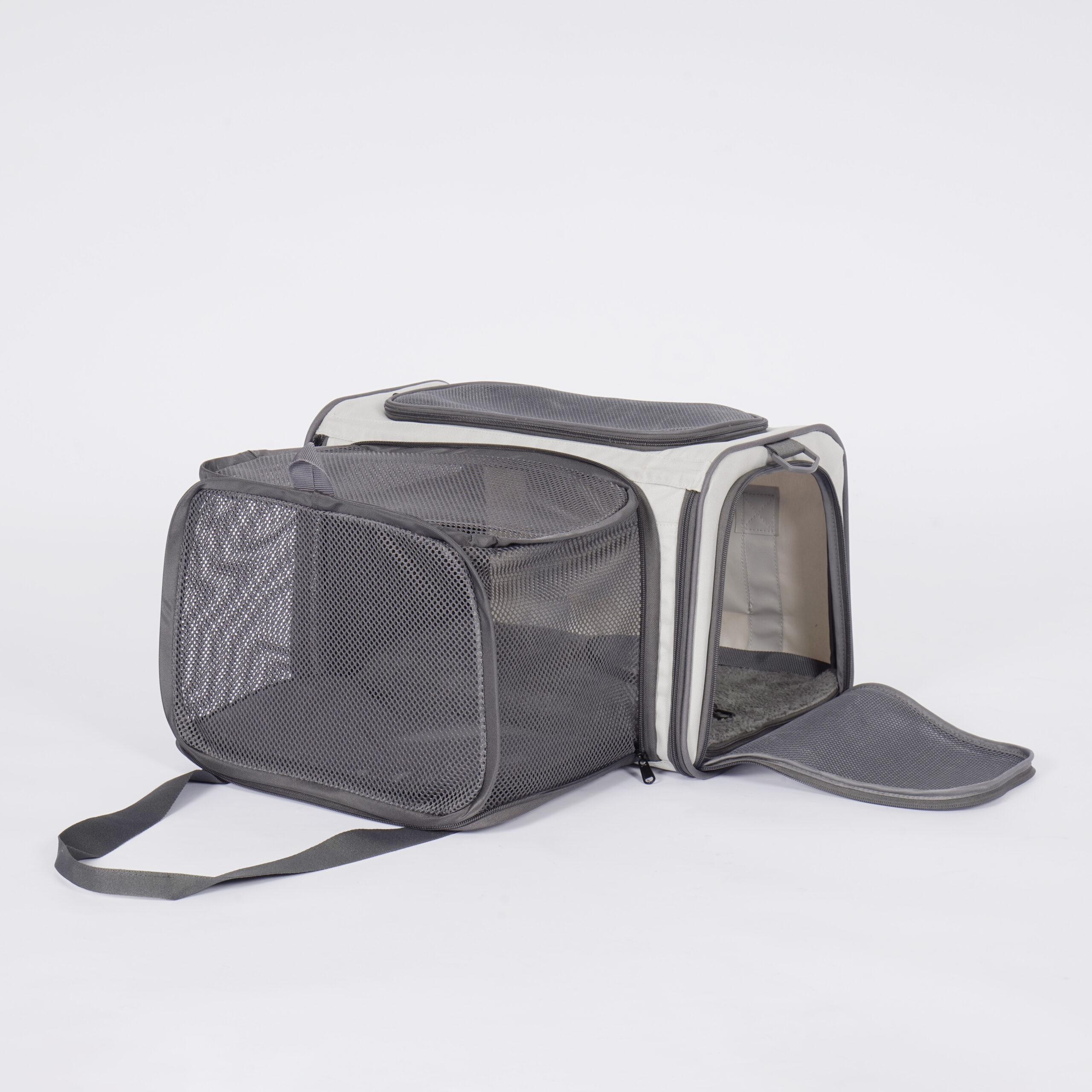Kenzo Voyager Plus Cat Carrier - Image 6